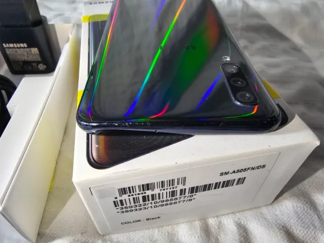 Samsung Galaxy A50, 4gb de ram y 128gb