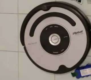 Robot Aspirador no funciona sin batería sin cargad