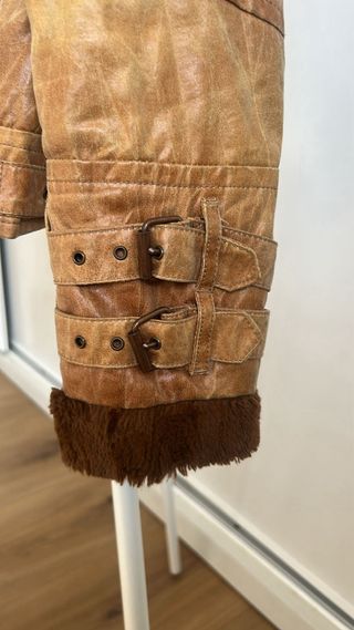 Cazadora Biker Cuero Cuello Pelo Marrón