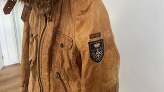 Cazadora Biker Cuero Cuello Pelo Marrón