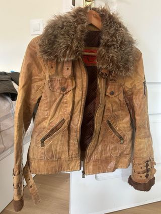 Cazadora Biker Cuero Cuello Pelo Marrón