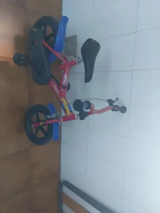 Bicicleta Spiderman Roja Infantil