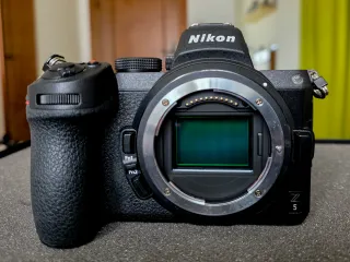 Fotocamera Nikon Z5 Mirrorless FX