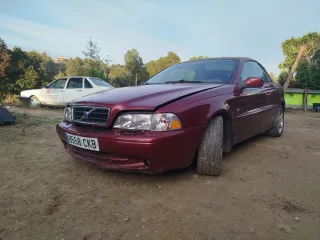 Volvo C70 2003