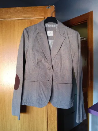 Chaqueta cuadros marrón y gris