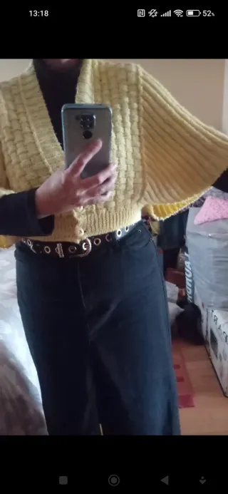 Chaqueta fucsia tejida a mano