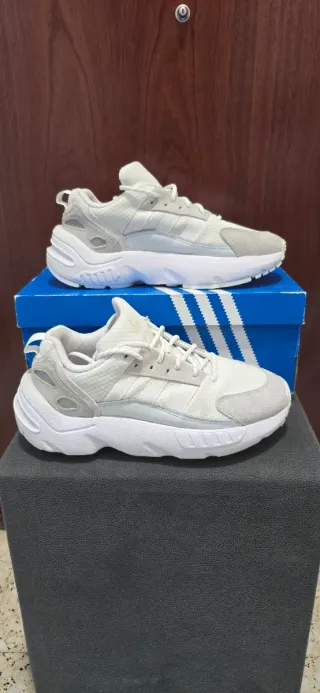 Adidas ZX 22 Blancas y Grises