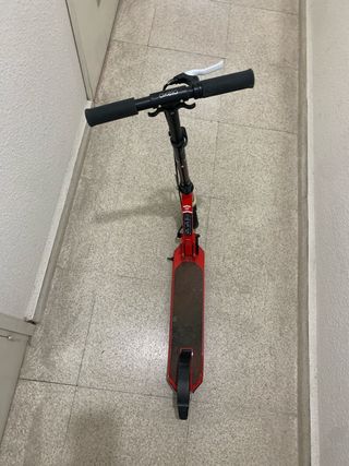 Patinete infantil rojo oxeo