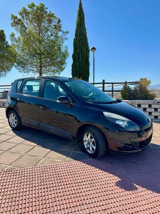 Renault Scenic 2010