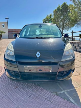 Renault Scenic 2010