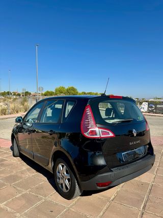 Renault Scenic 2010