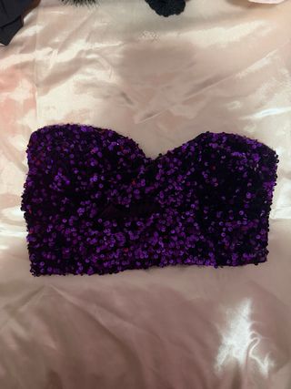 Top lentejuelas morado strapless