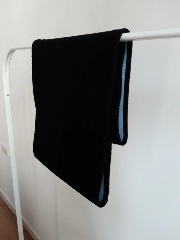 Bufanda tipo buff azul y negro