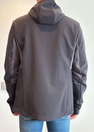 Chaqueta Quechua Paravent Negra y Gris