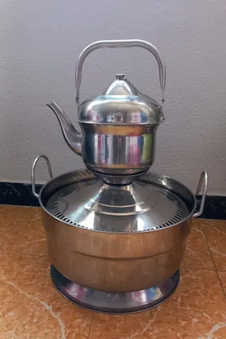 Tetera y Olla de Acero Inoxidable