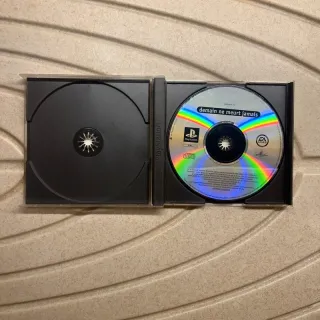 007 2 Giochi PS1: Tomorrow Never Dies + Le Monde n