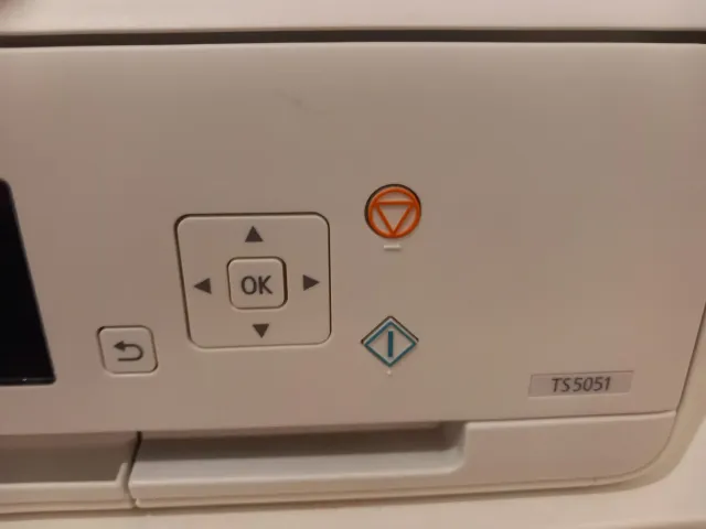 Impresora Canon TS5051 Blanca