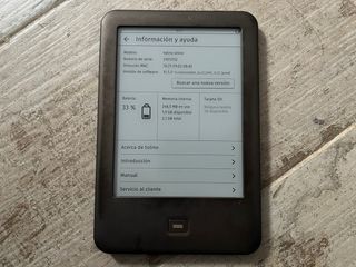 Ebook táctil y retroiluminado.