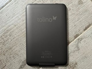 Ebook táctil y retroiluminado.