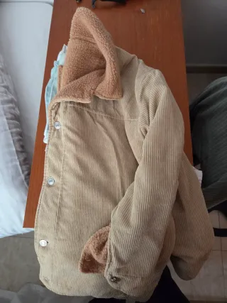 Chaqueta vintage de pana con borreguito