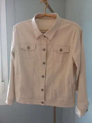 Cazadora vaquera beige