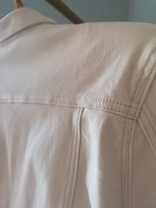 Cazadora vaquera beige