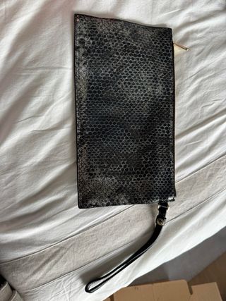 Bolso de mano Furla negro y plateado