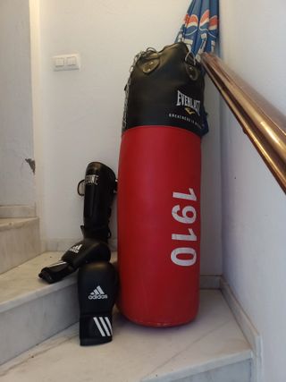 Boxeo/Kick Boxing: Saco, Guantes y más.