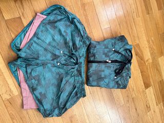 Conjunto deportivo: chaqueta y pantalón corto