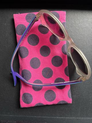 Gafas de sol Moschino vintage rosas y moradas