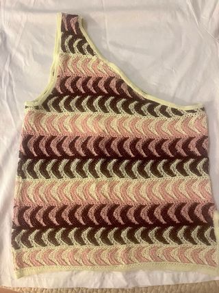 Top Asimétrico Crochet Marrón y Rosa