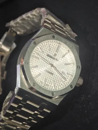 Reloj Audemars Piguet Automático Plata