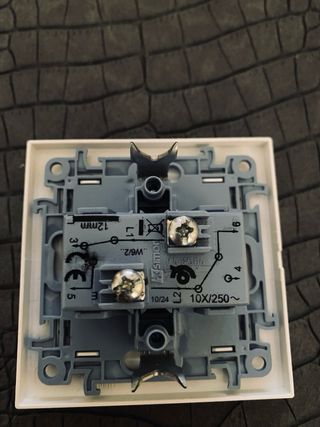 2 Interruptores Simón Doble Serie 10