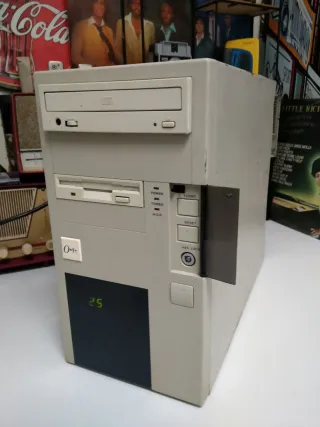 PC Retro Intel 95 Beige/Gris