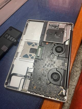 MacBook Pro 17 2011  Problema en gráfica