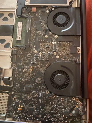 MacBook Pro 17 2011  Problema en gráfica