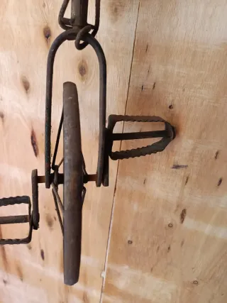 Rueda de velocípedo antigua