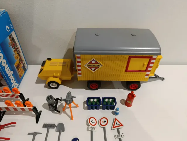 Playmobil 3777 caravana obra