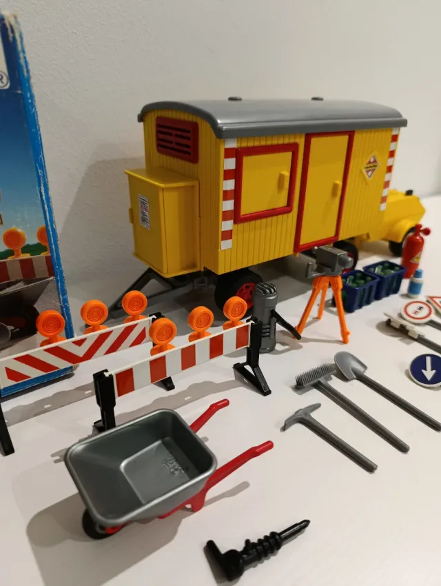 Playmobil 3777 caravana obra