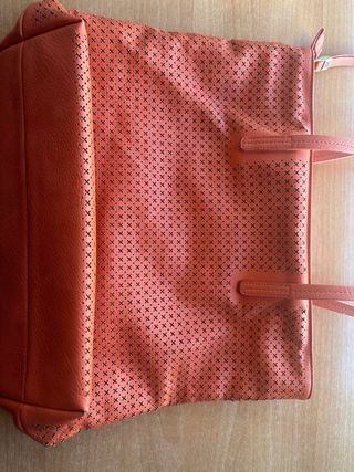 Bolso Munich Naranja Perforado Mujer