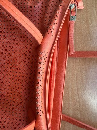 Bolso Munich Naranja Perforado Mujer