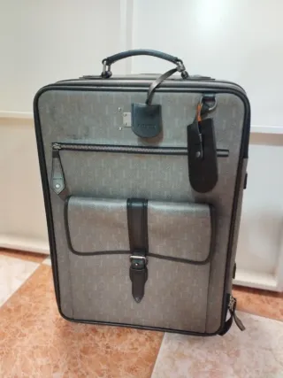 Maleta Vintage LOEWE Calidad & Estilo