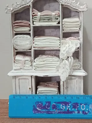 Mobile per bambole dollhouse