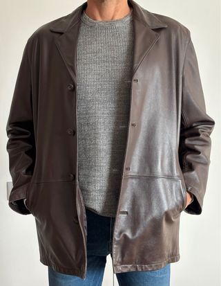 Chaqueta de piel marrón