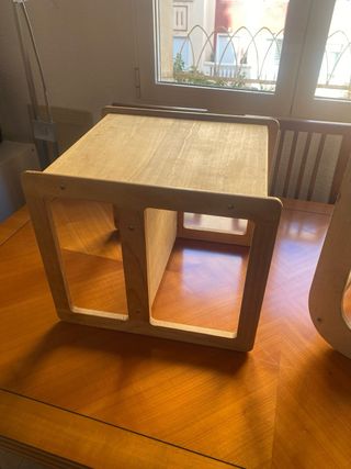 Torre Montessori, Arco e Sedia