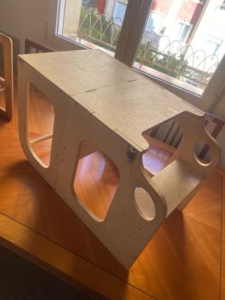 Torre Montessori, Arco e Sedia