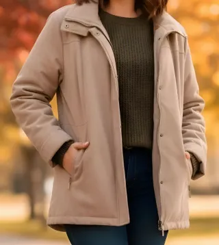 Chaqueta Beige Talla 48 Forro Leopardo