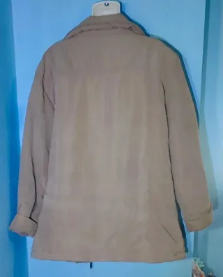 Chaqueta Beige Talla 48 Forro Leopardo