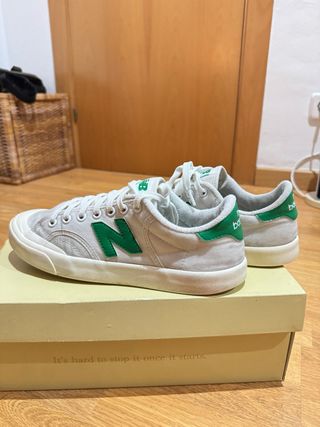 Zapatillas New Balance Blancas y Verdes