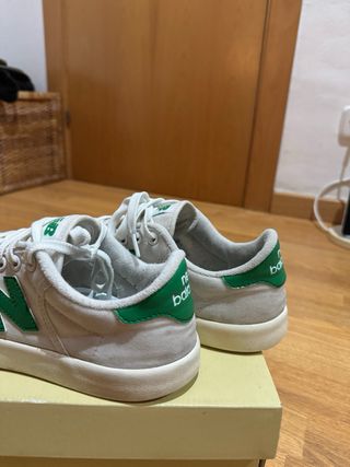 Zapatillas New Balance Blancas y Verdes